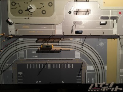 toydio_ud-construction05.jpg (209.2 KiB) 23422 mal betrachtet Somit konnten Diotown- und Unitram-Platten einwandfrei verbunden werden (rechte Ecke)